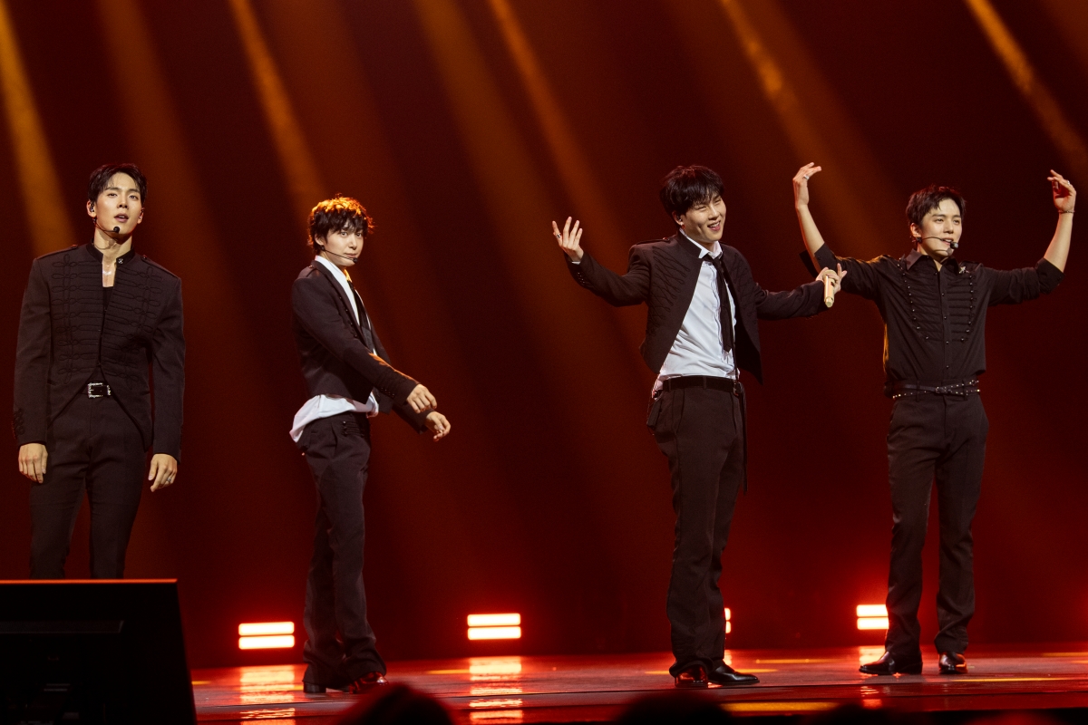 Monsta X bei der K-Expo Inkigayo in Paris