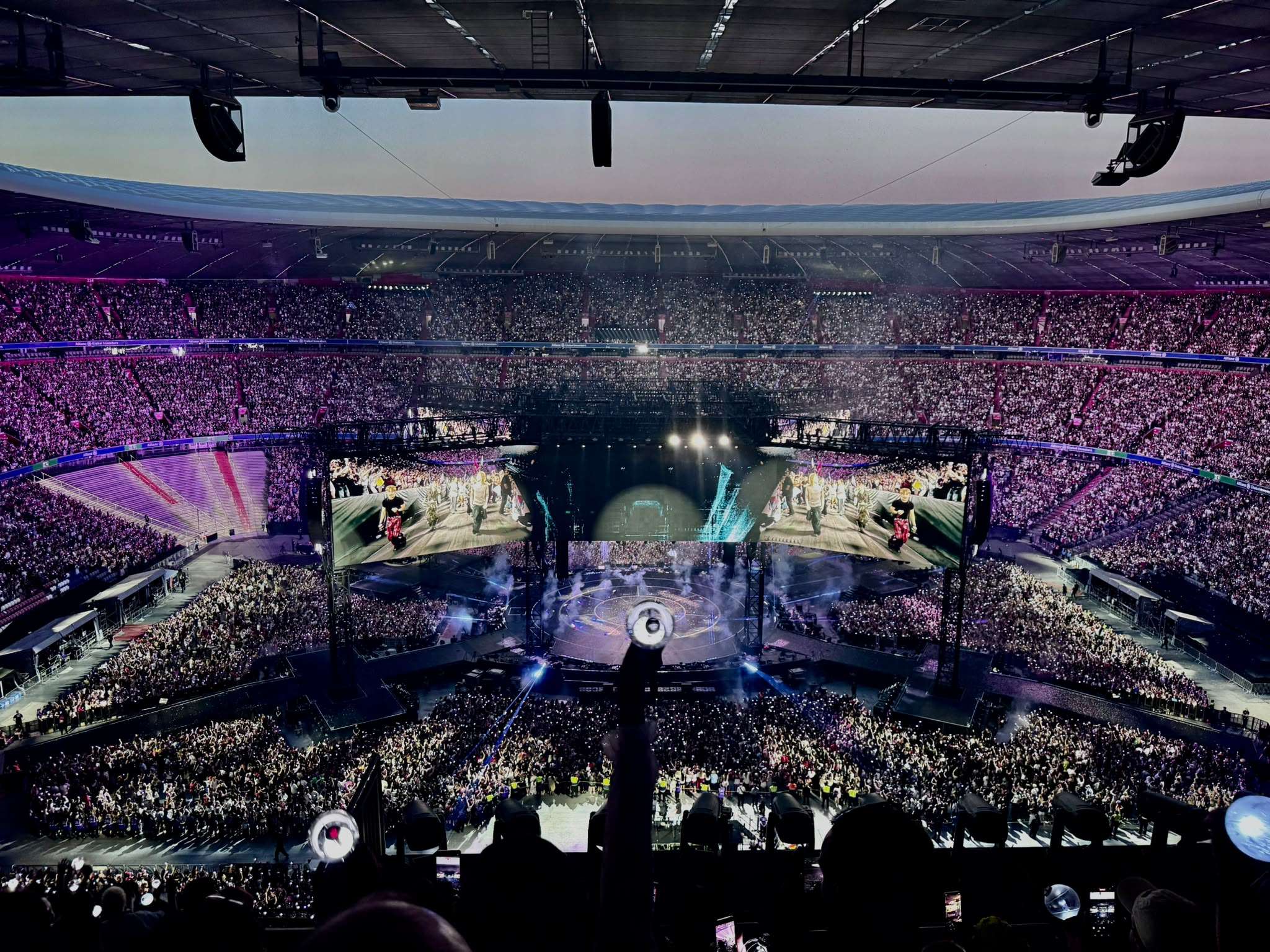 BTS live in München 2026 in der Allianz Arena während der Arirang Tour